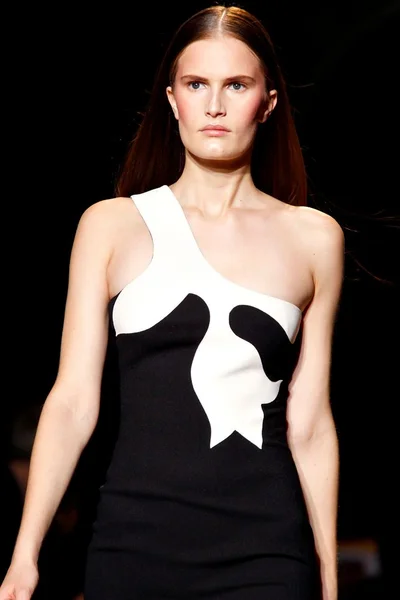 Look 39